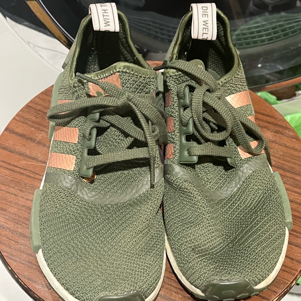 Adidas sneakers size 6.5 women’s